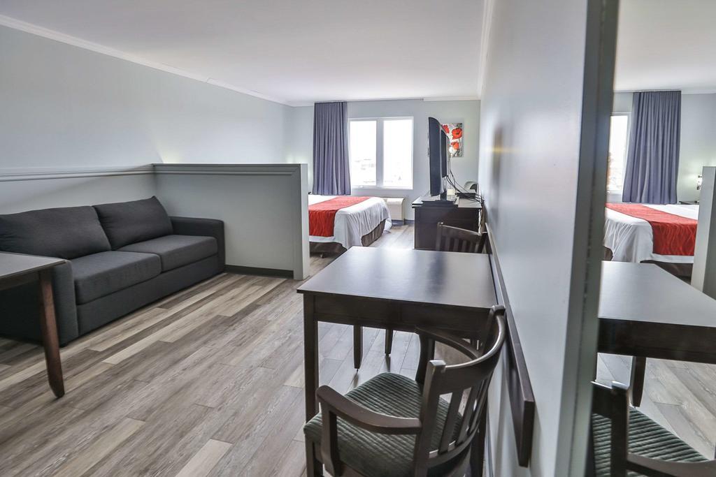 Comfort Inn & Suites Saint-Jérome Exteriér fotografie