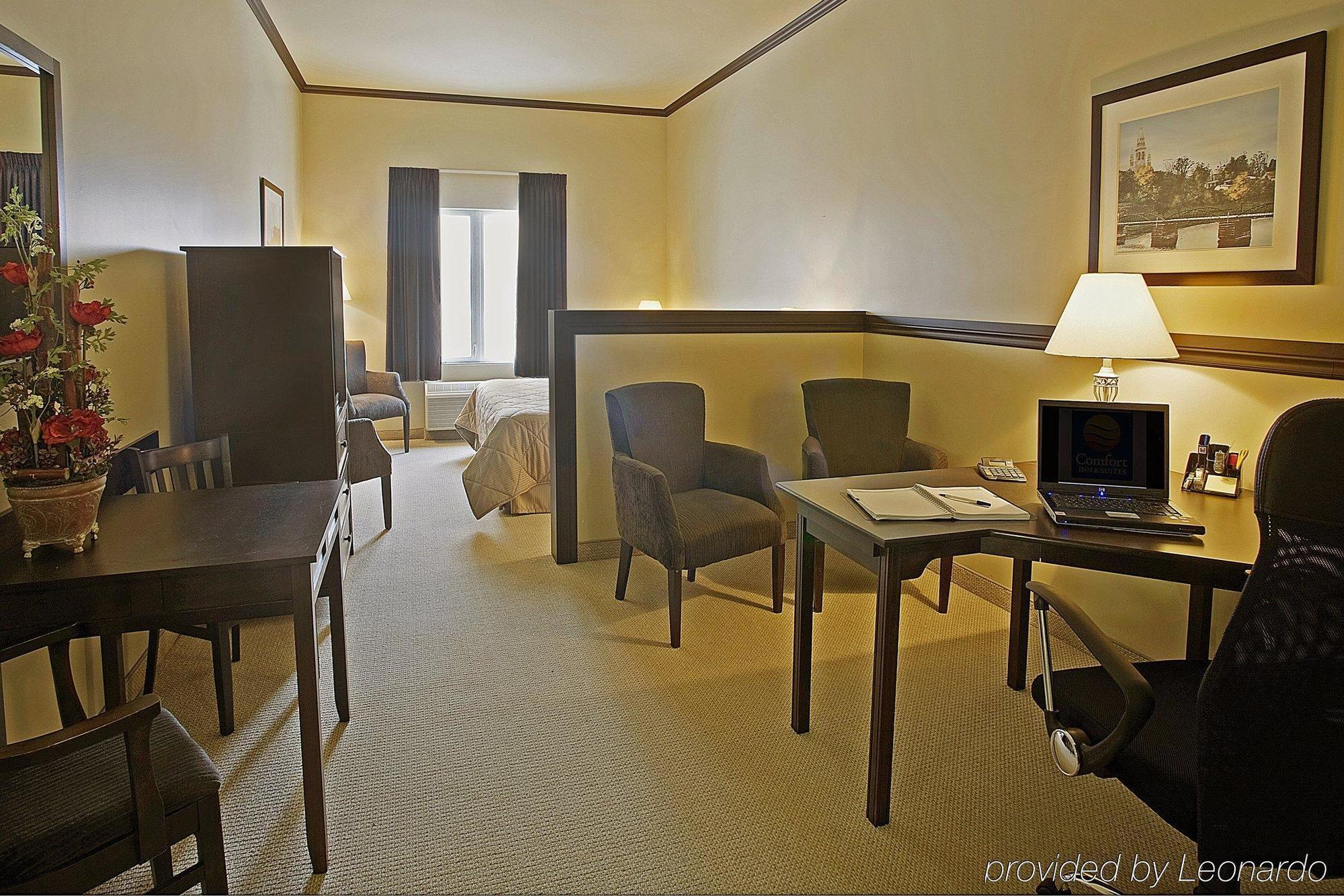 Comfort Inn & Suites Saint-Jérome Pokoj fotografie